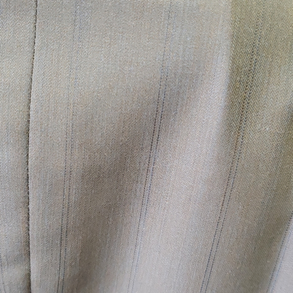 Suit - Picture 4 of 6